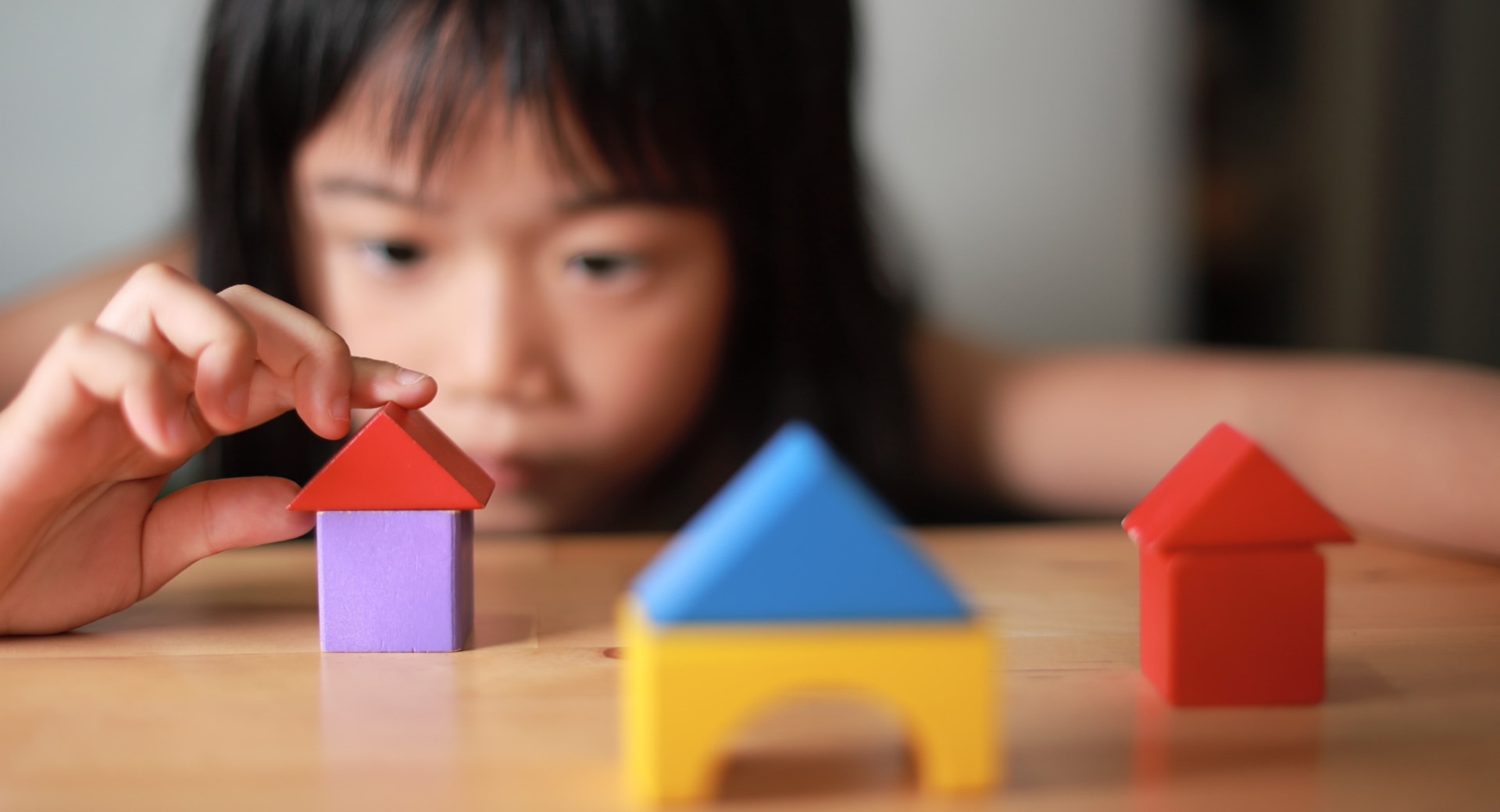 نیشانەکانی ئۆتیزم